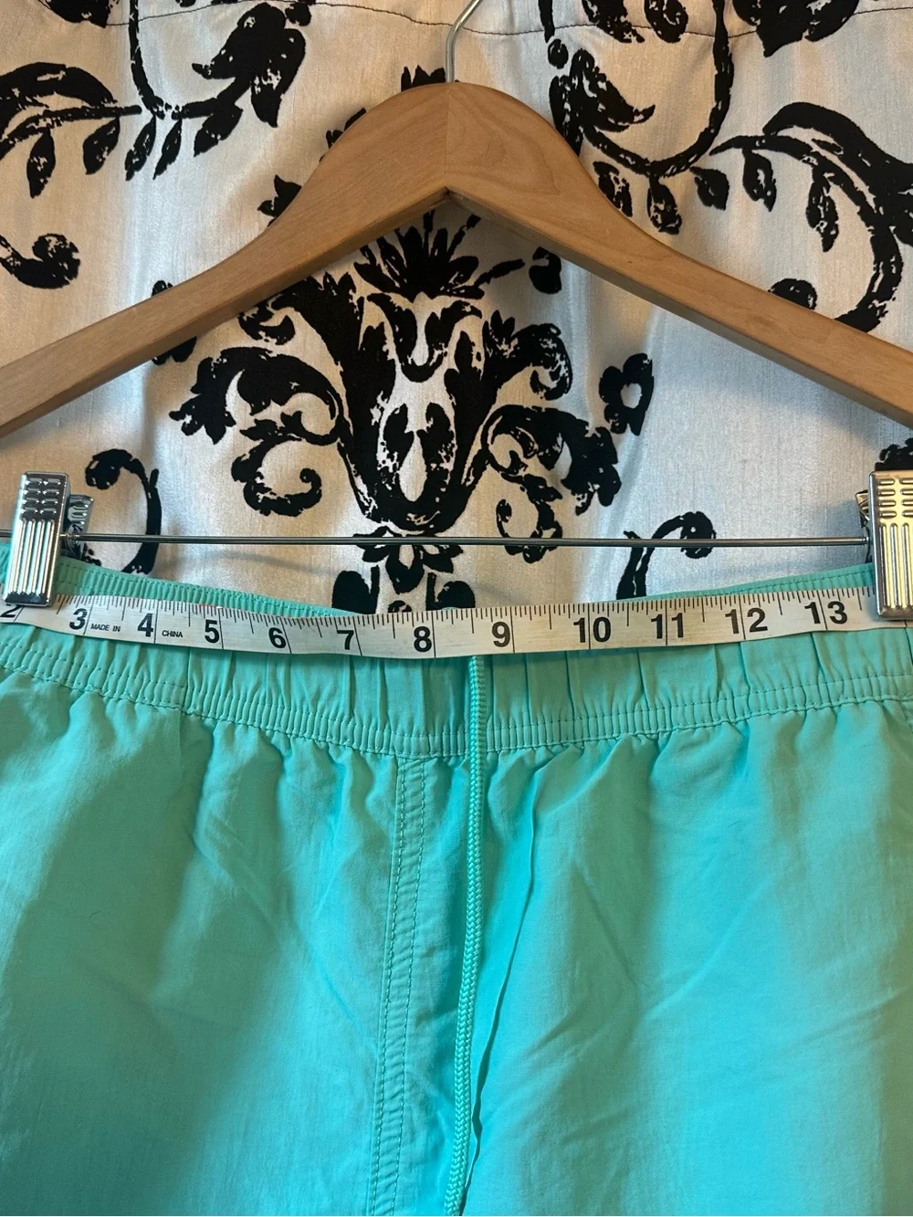 Mens Caribbean Swimwear Teal Blue Size Medium Shorts with Pockets